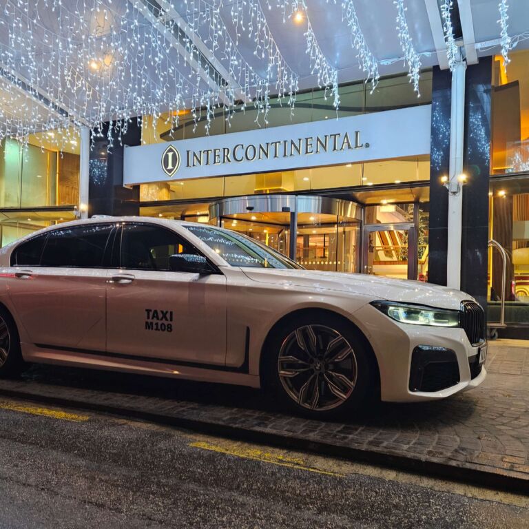 JG Luxury Taxi Malta