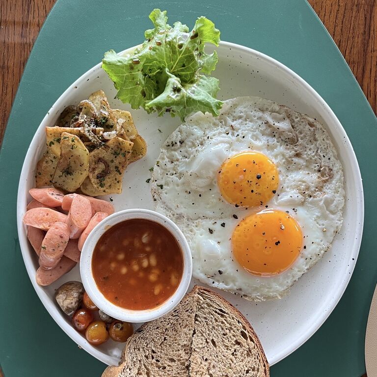 Eden Axis (Cafe & Commune)