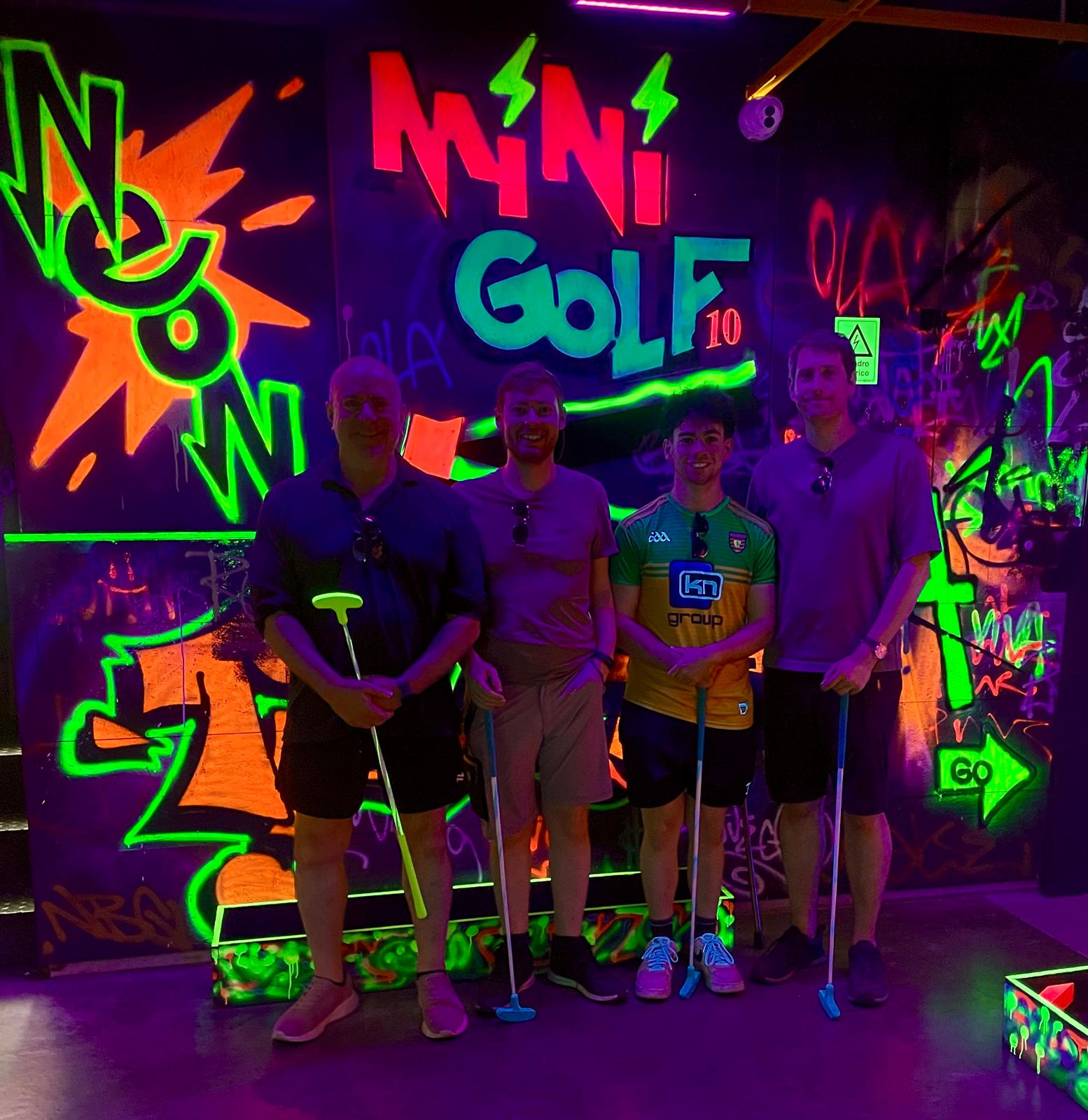 neon minigolf lisbon