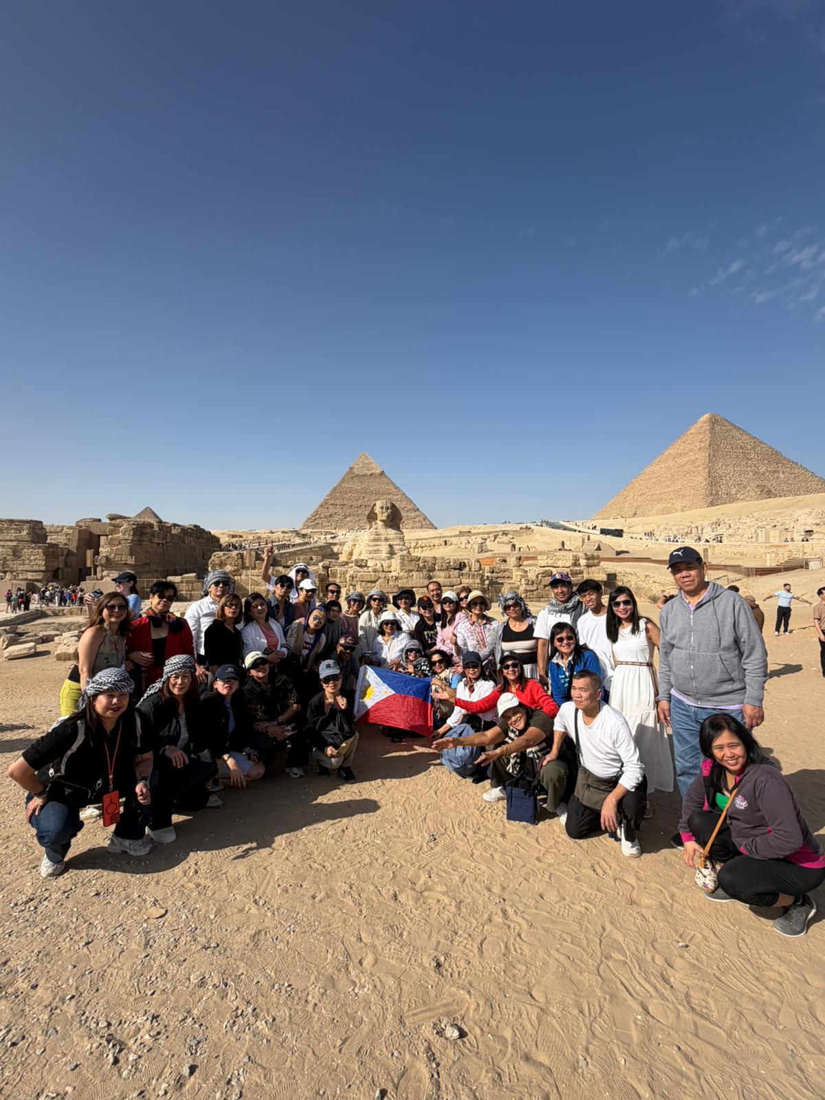 A full day tour in giza