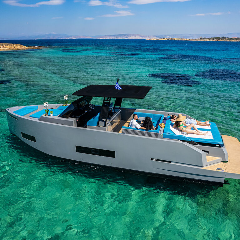 1852 Private Boat Tours