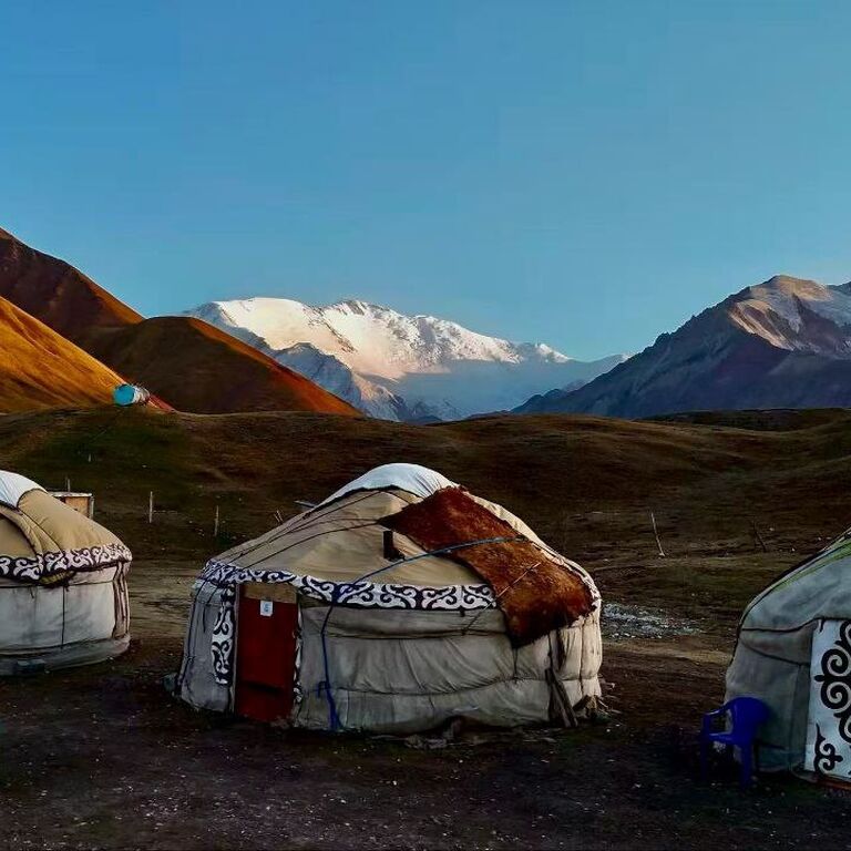 Borderless Expeditions