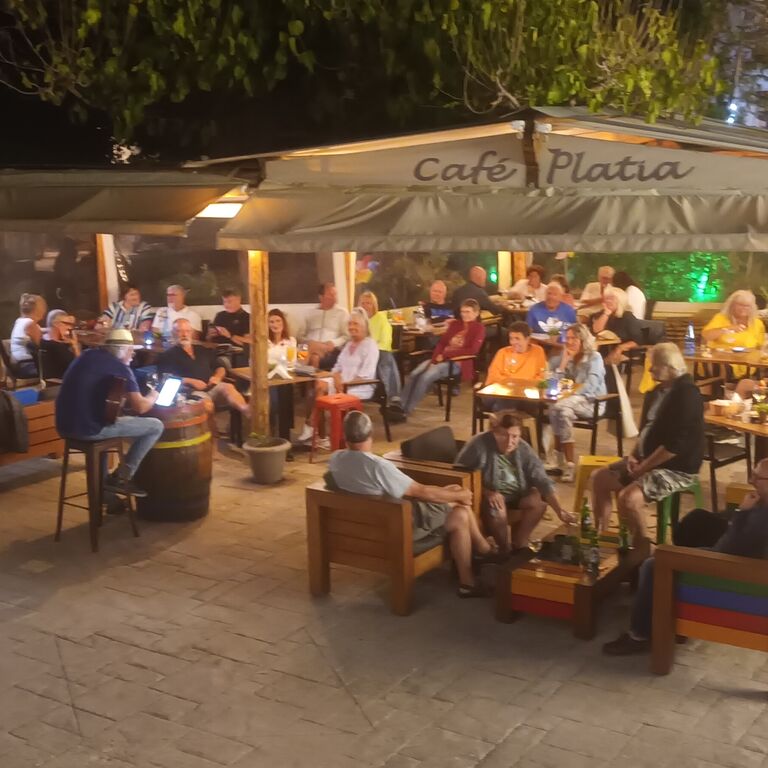 Cafe platia