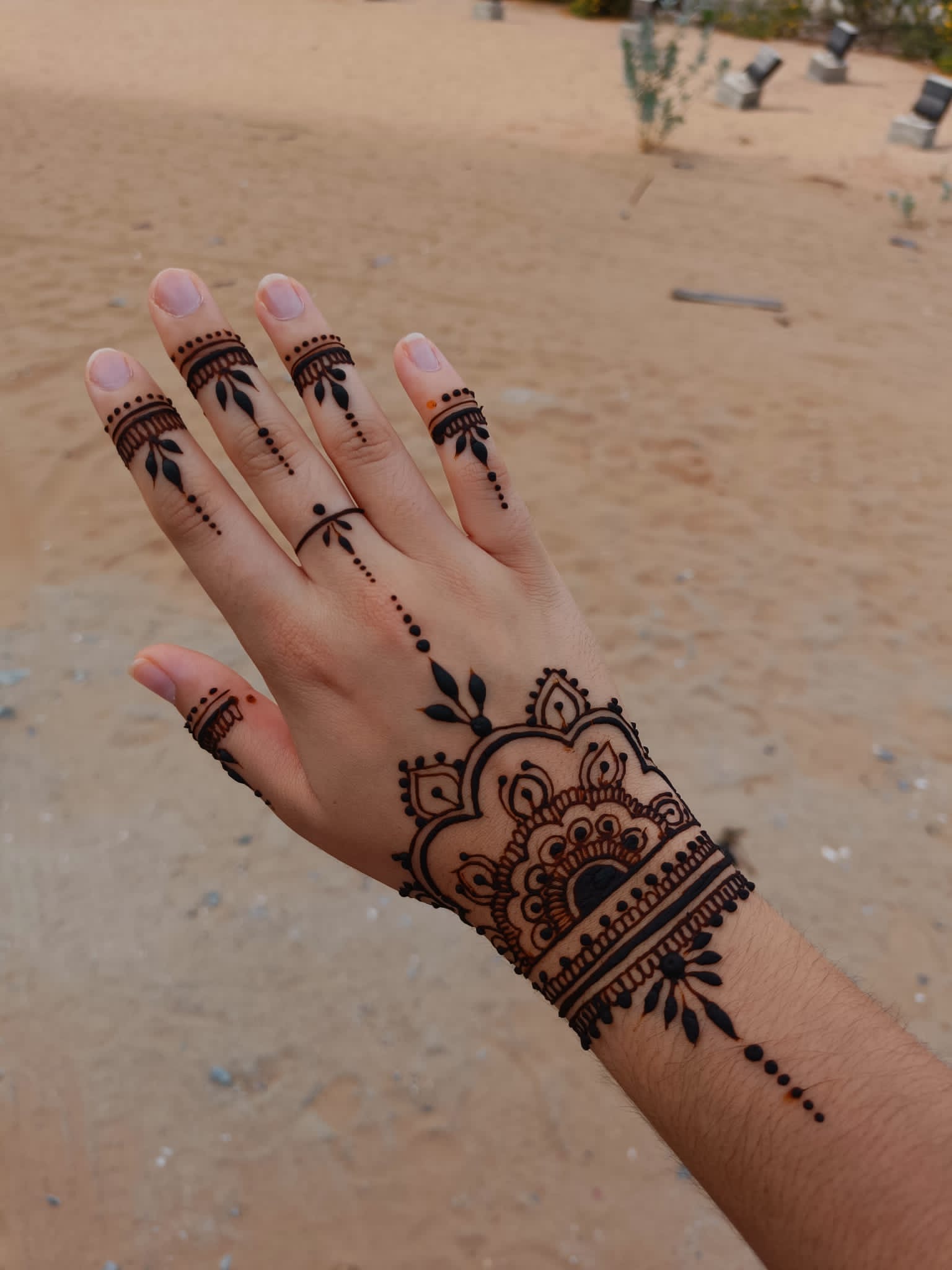 Henna tattoo / henna painting home service