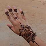 Henna tattoo / henna painting home service