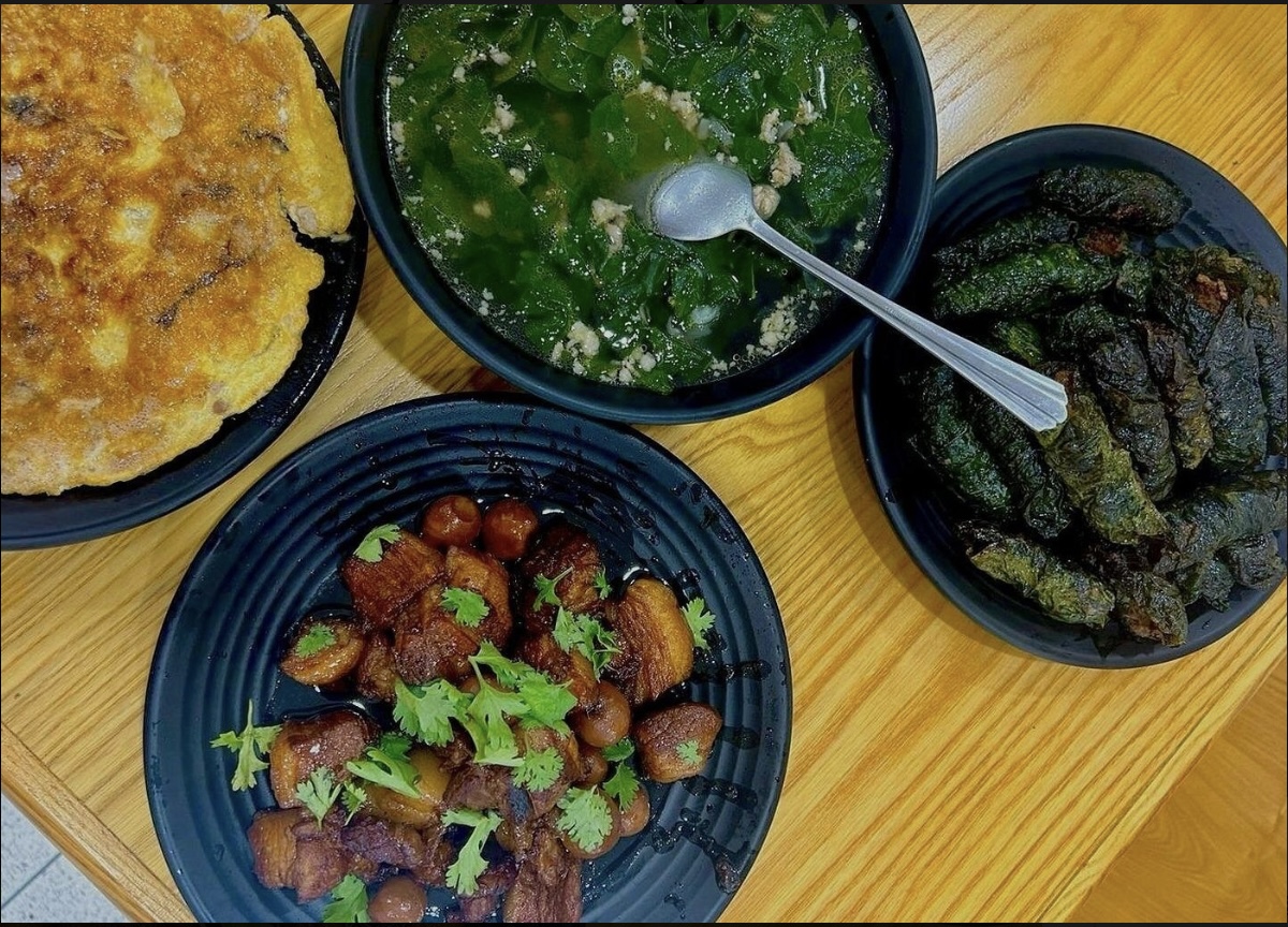 Cook with Hien