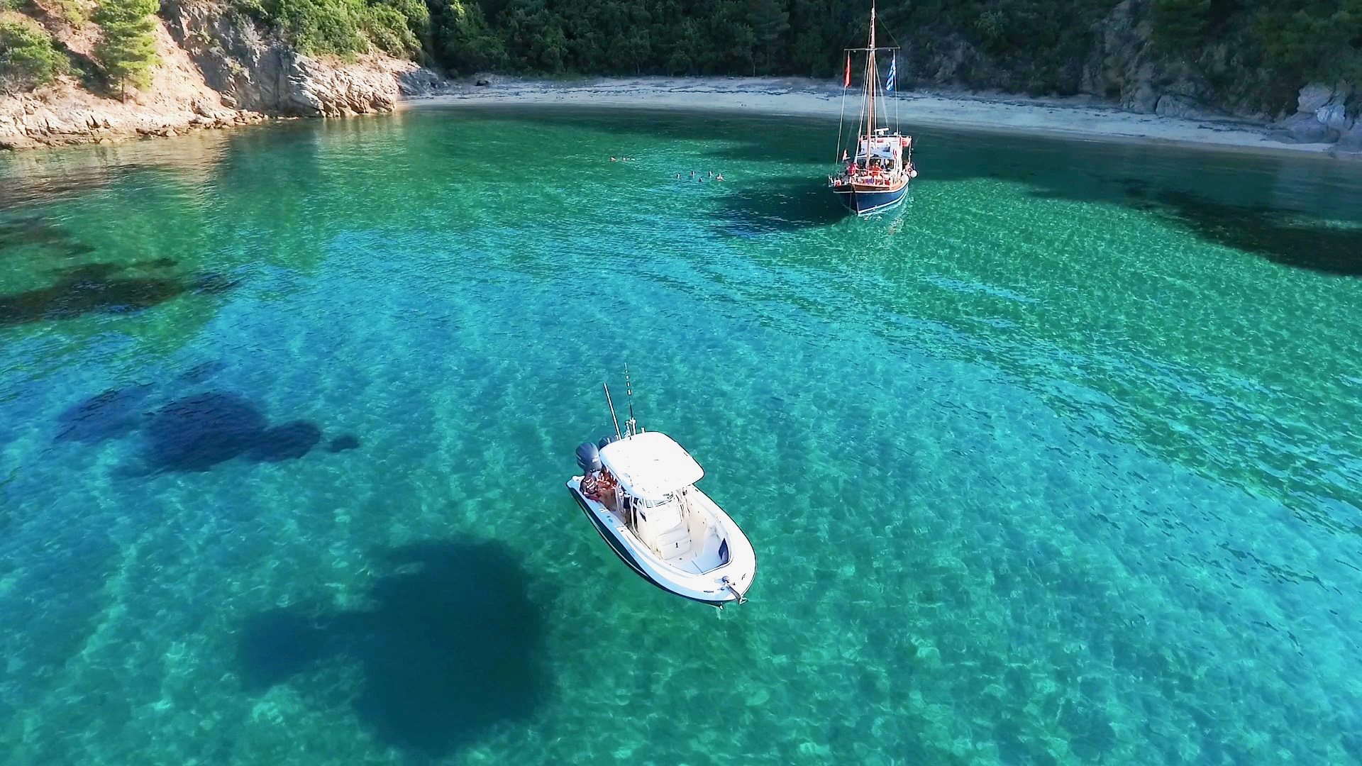 BLUE LAGOON VOURVOUROU