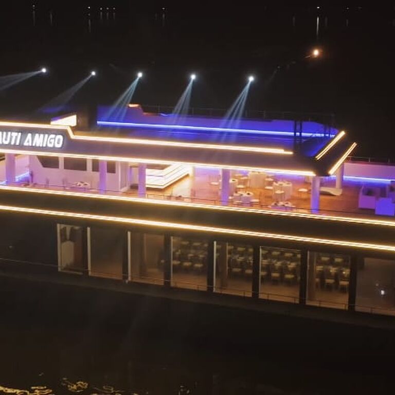 Nauti Amigo Luxury Dinner Cruise