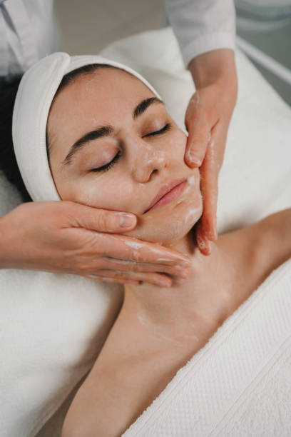 HOL NATURAL WOMEN BOUTIQUE