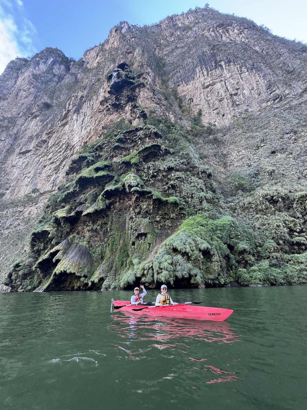 Academia y club de Kayak Uk UM