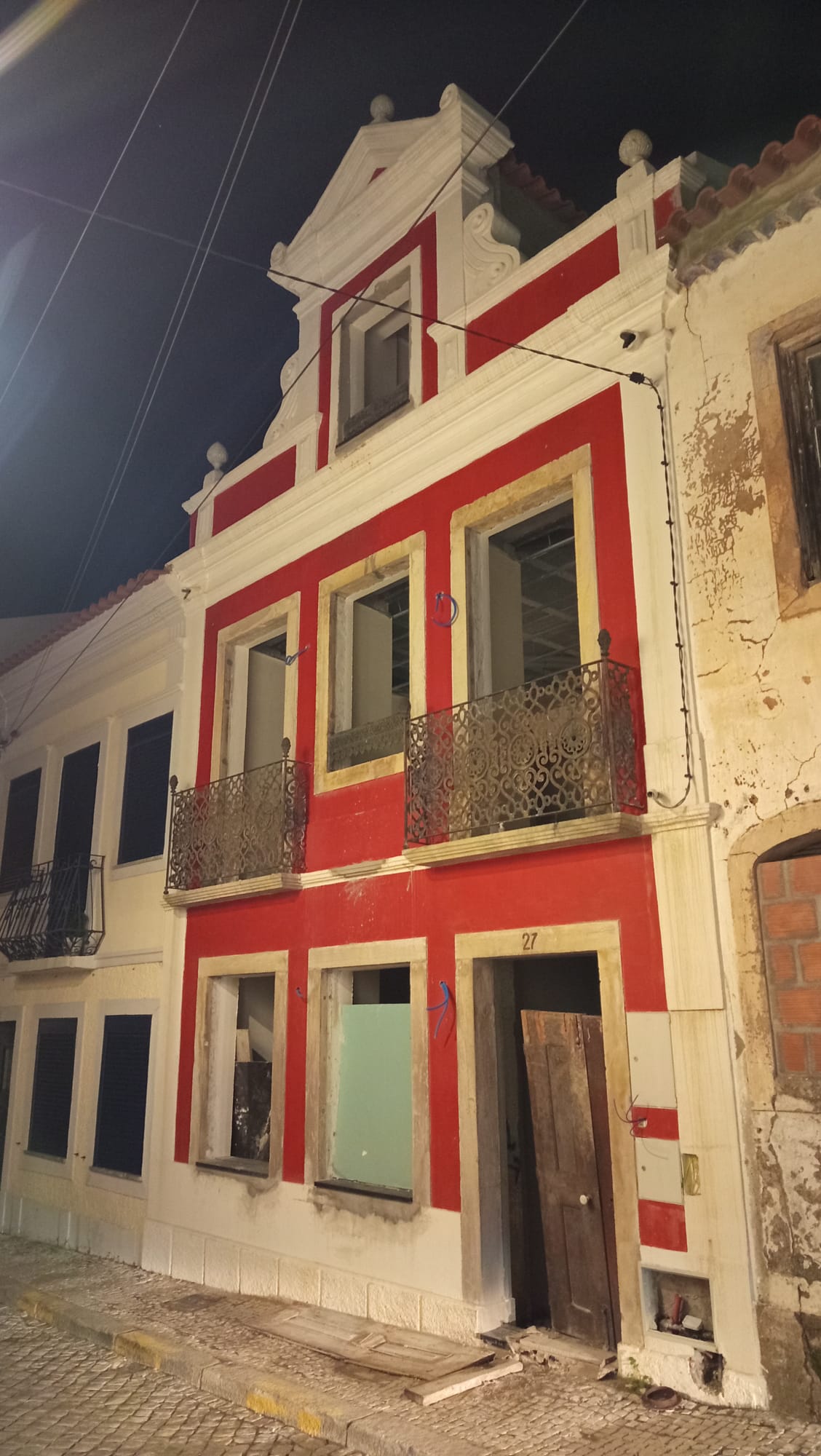 ANA HULBERT UNIPESSOAL LDA