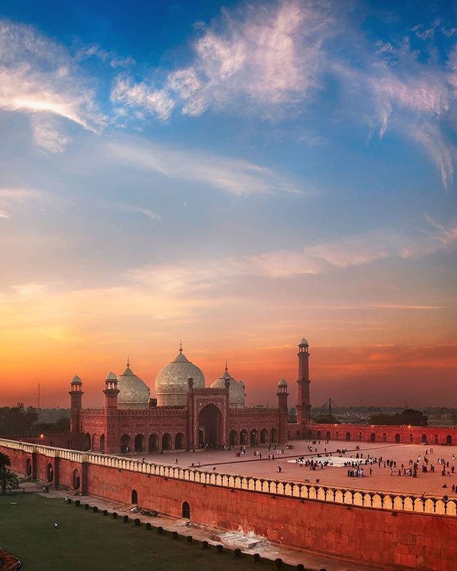 Lahore Heritage & Sightseeing Guided Tour