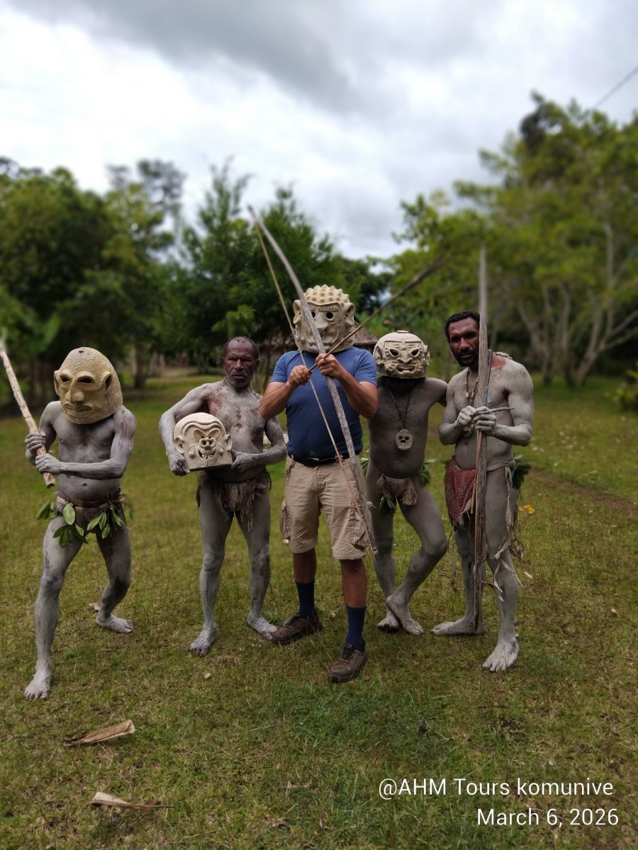 Asaro horosa mudmen tours