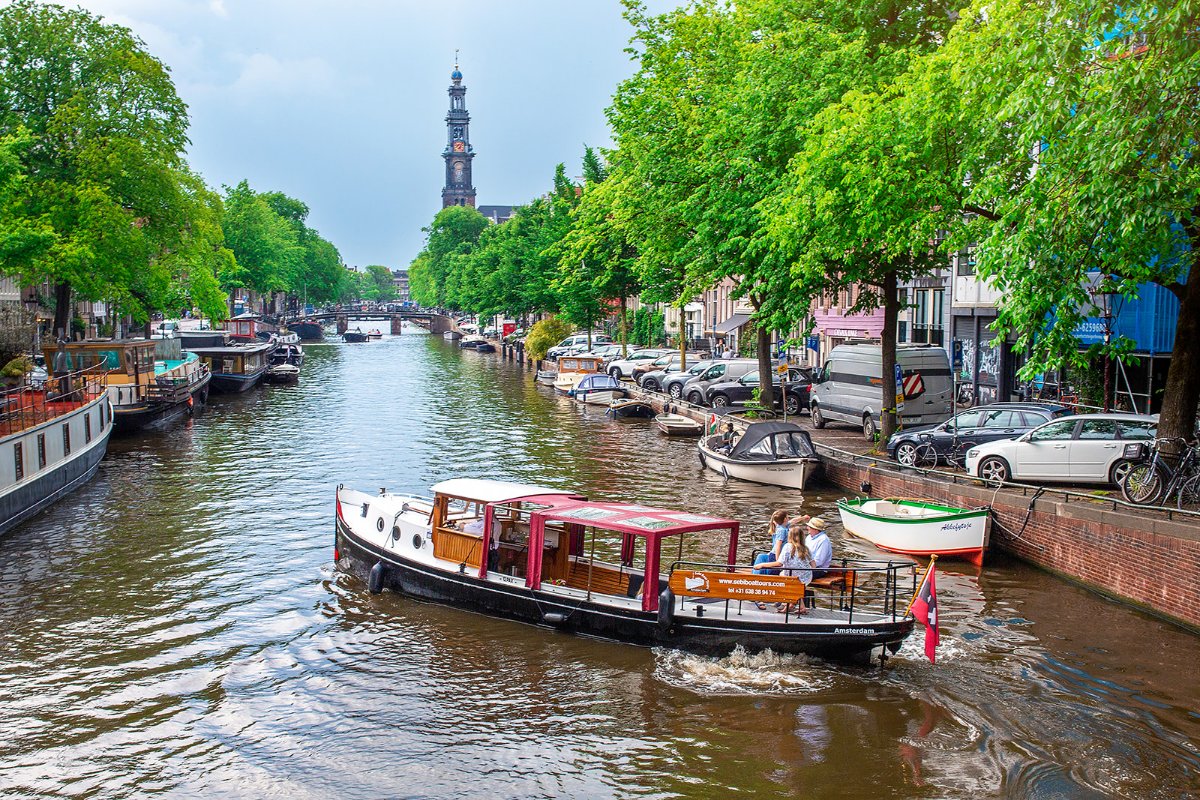 Sebi Boat Tours