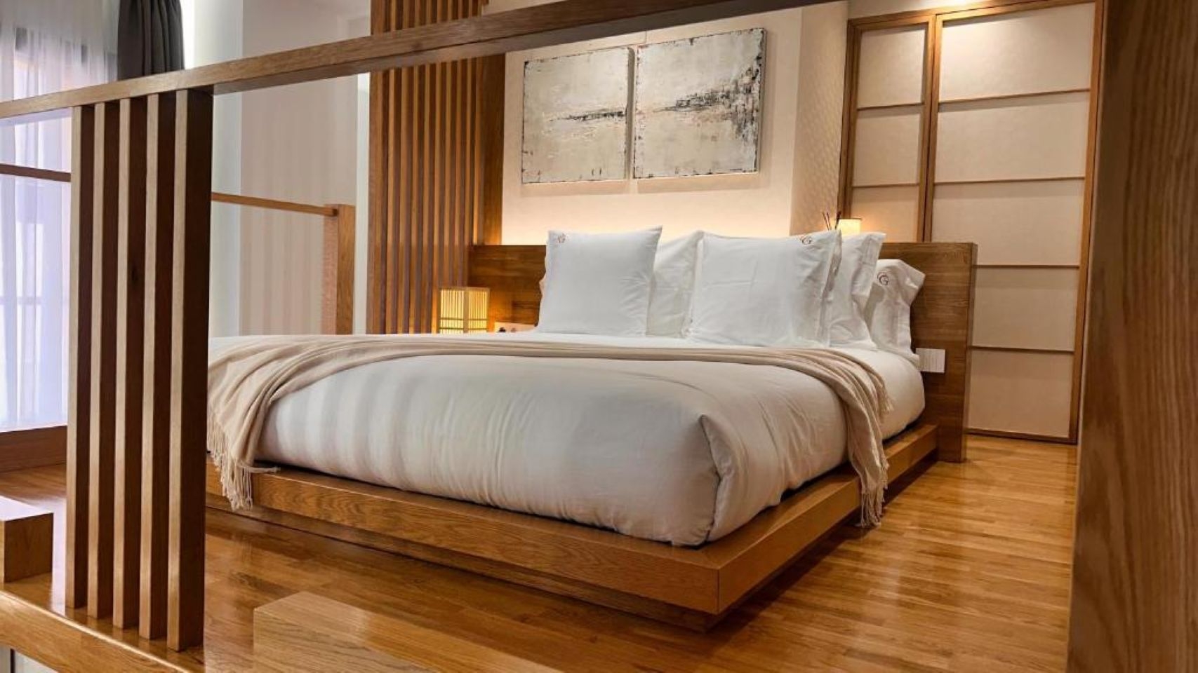 Corral del Carbon Luxury Hotel