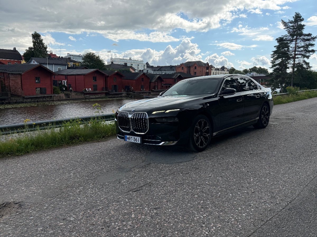 VM Limo
