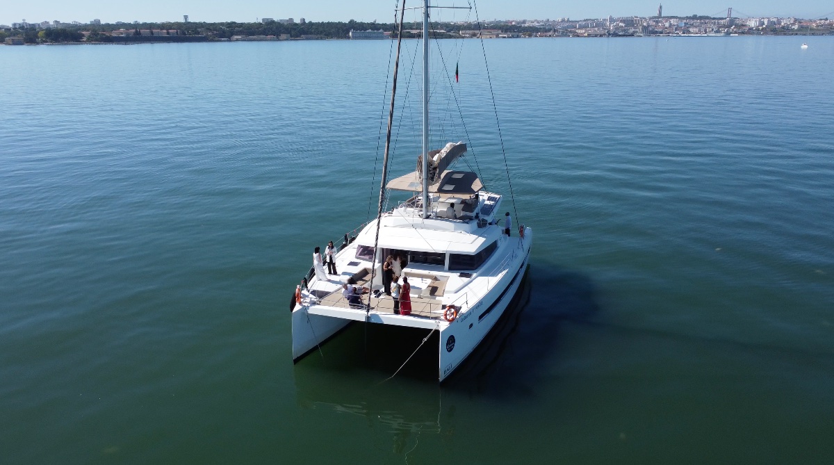 Lusitana boat