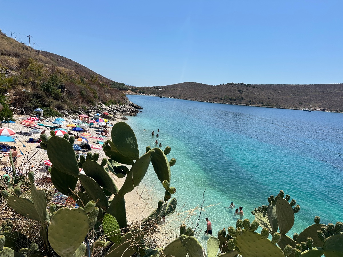 Emi travel