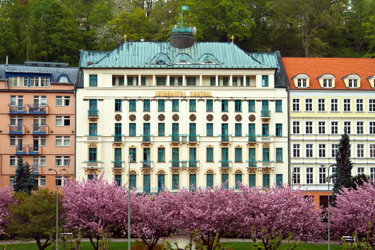 Interhotel Central****