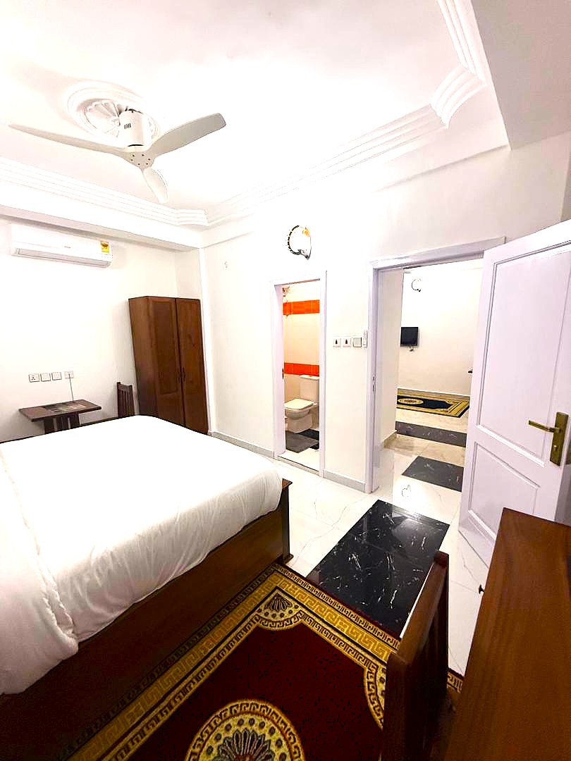 Downtown Virgins Hotel