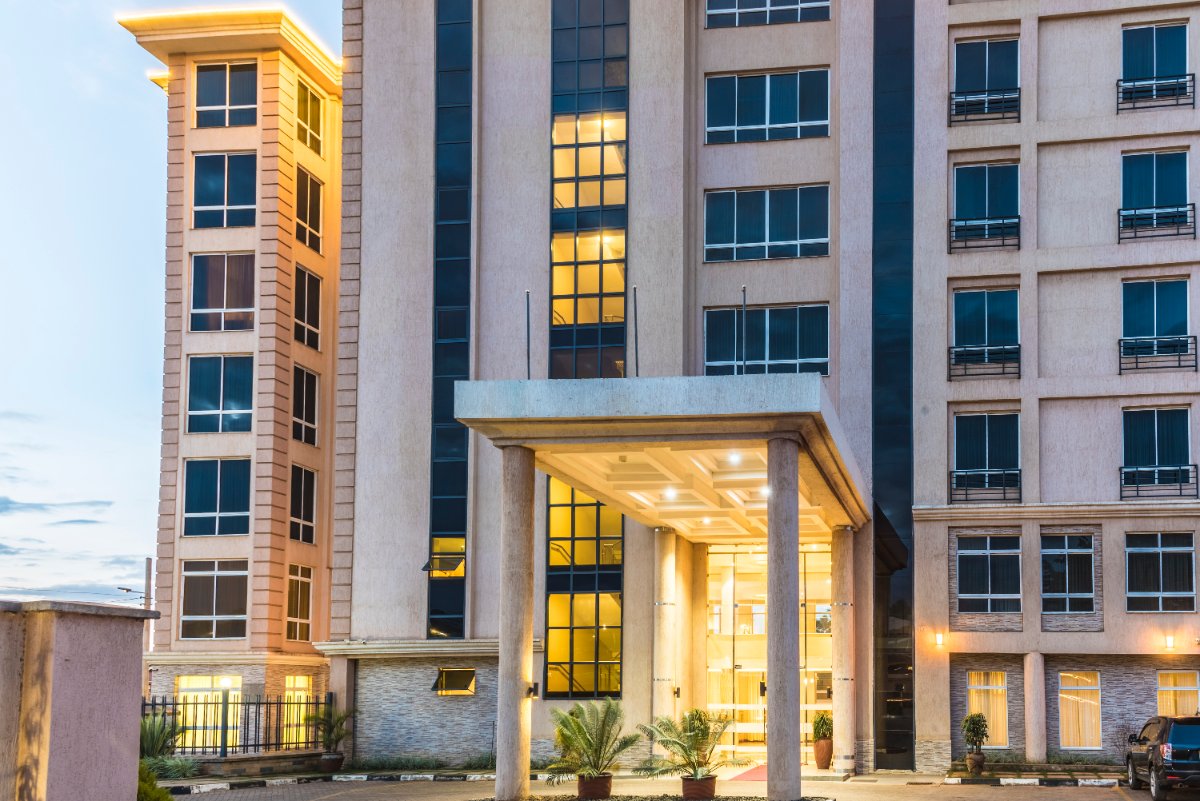 THREESTEERS HOTEL