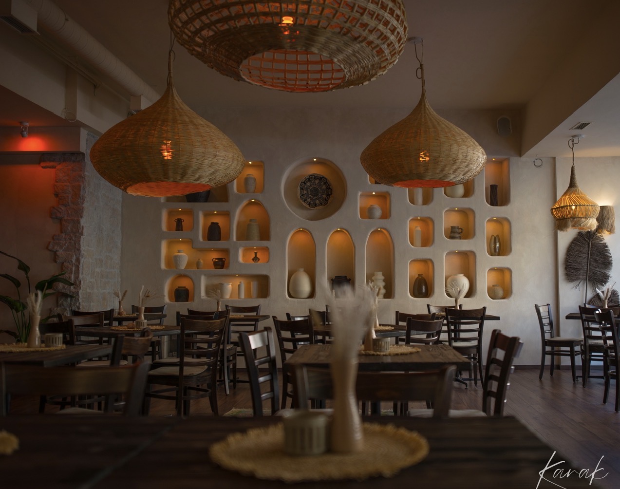 Karak Budapest Restaurant