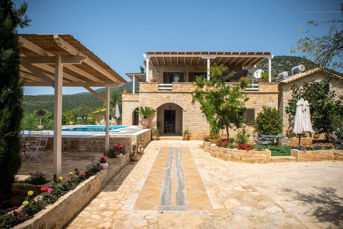 Villa Leonidas