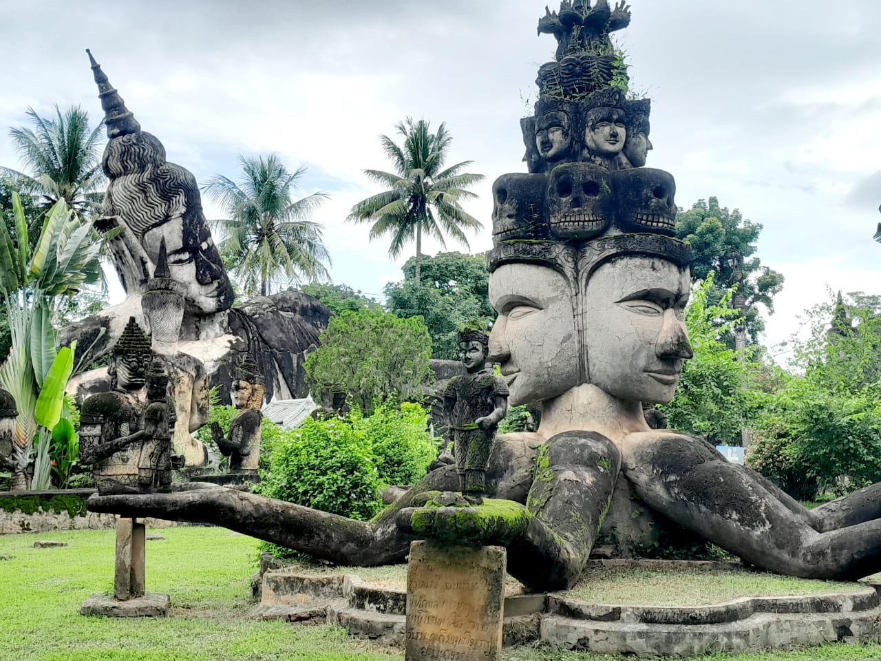 Full Day VIENTIANE city tour