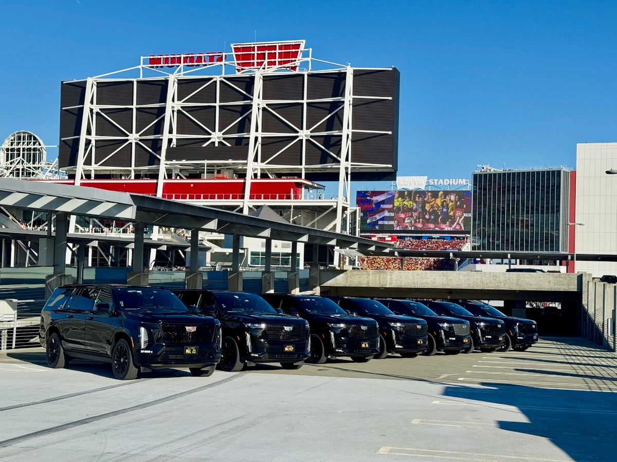 MGL Limo - Executive Black Car