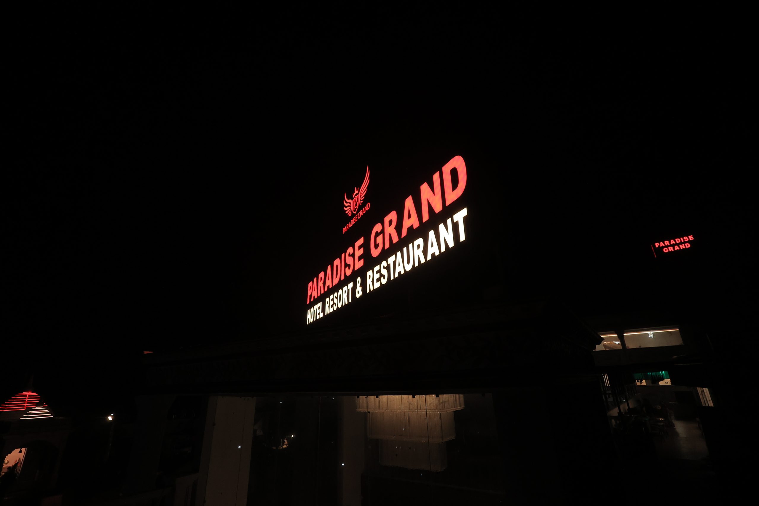 HOTEL & RESORT, RESTAURANT