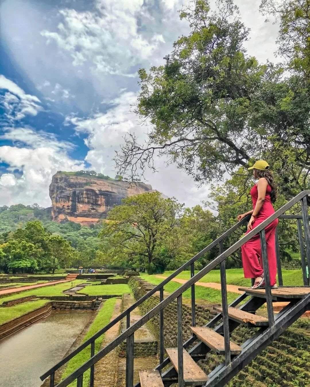 Lake Front Cottage Sigiriya