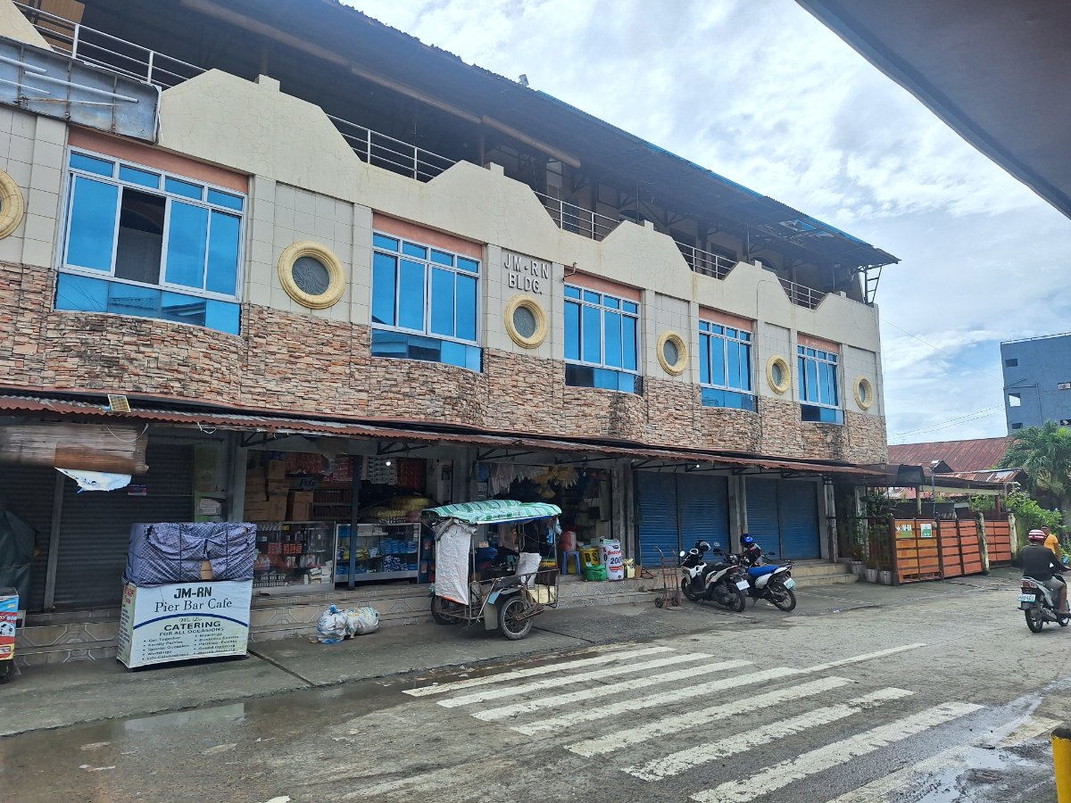 JMRN Pensione Inn