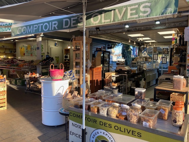 Comptoir des olives