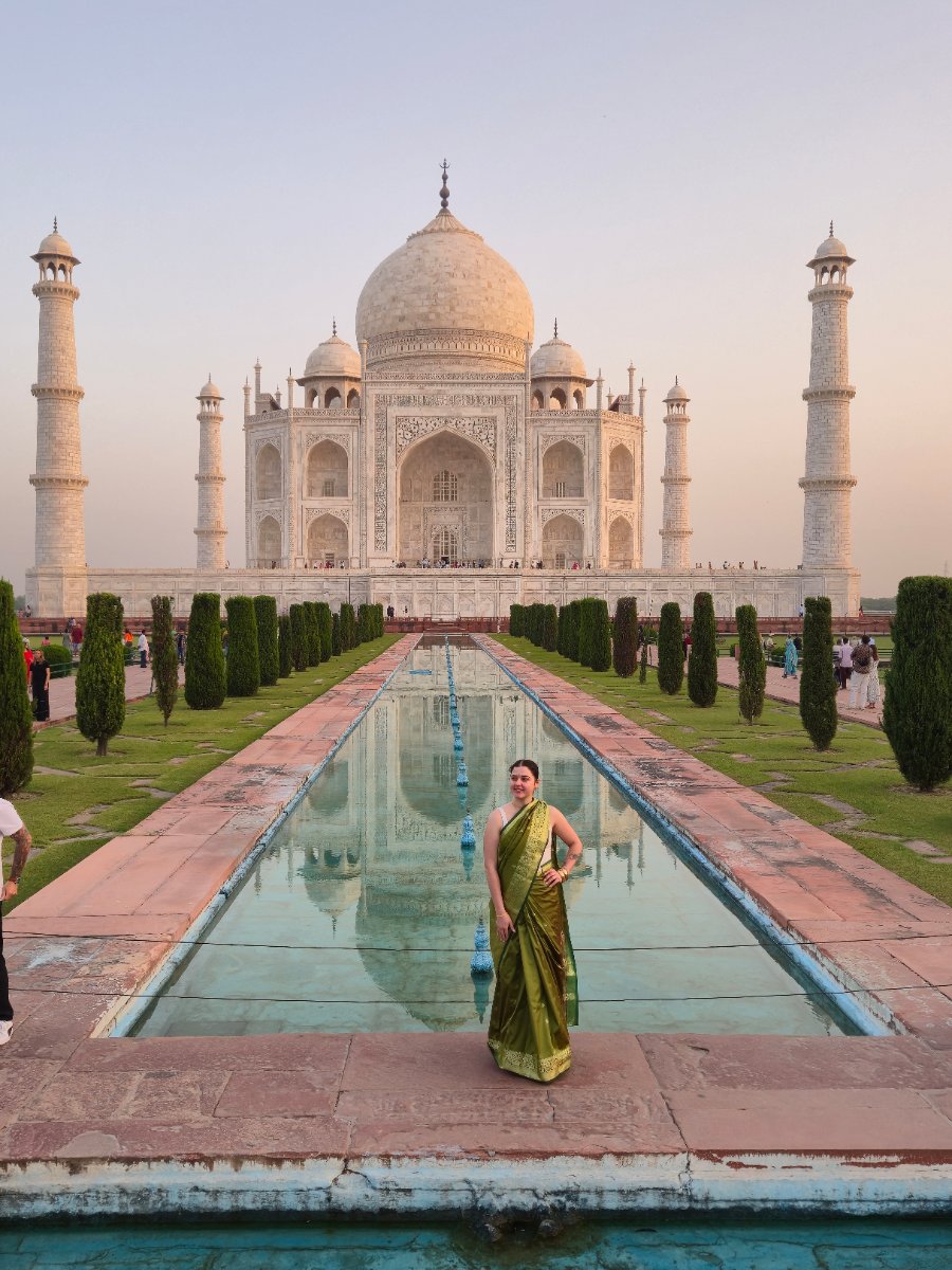 Tajmahal Luxury Trip