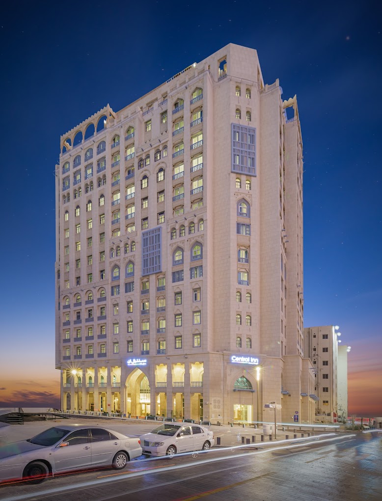 Central Inn Souq Waqif Hotel