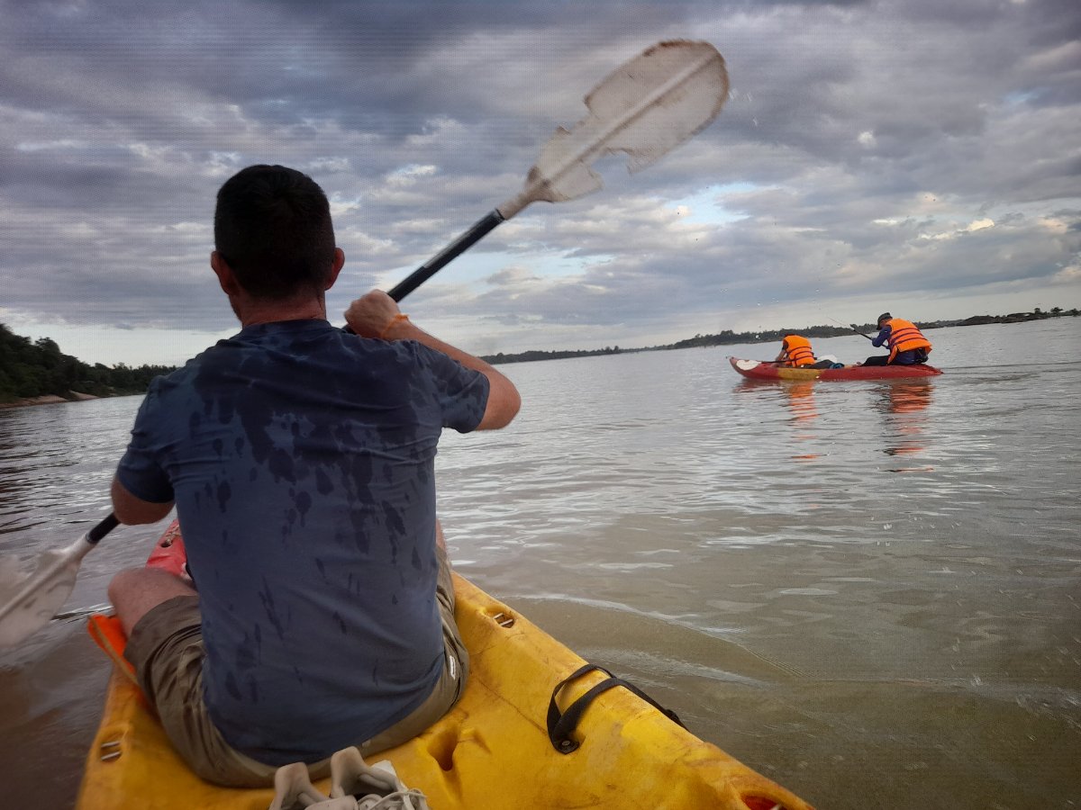 DONDET KAYAKING MEKONG Waterfa