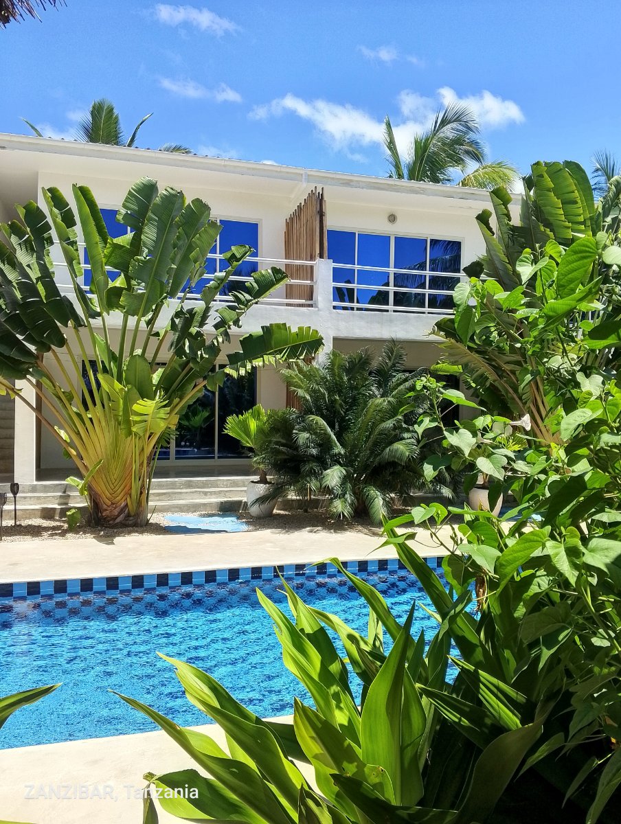 Aurora Boutique Hotel