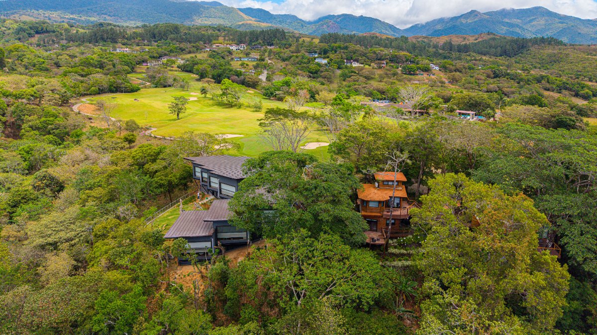 Lucero Golf & Country Club