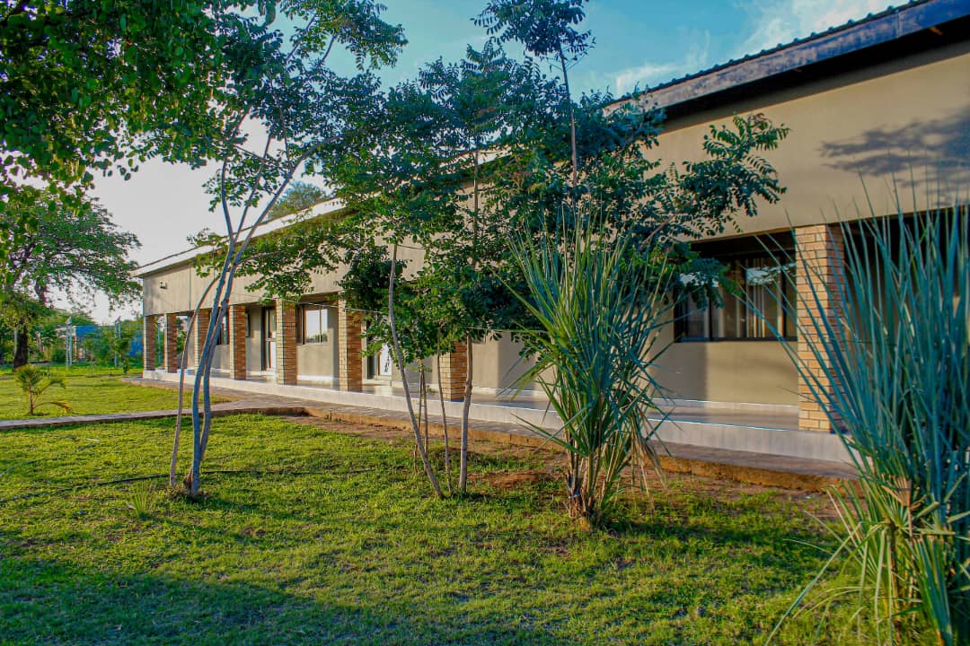 Tou Safari Lodge & Spa Ltd