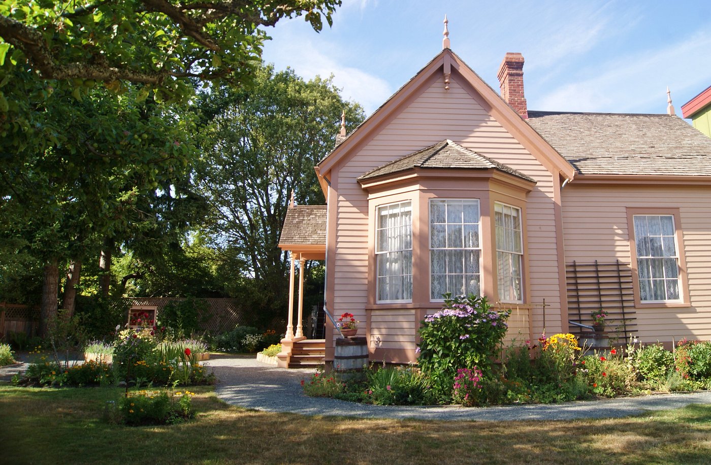 Ross Bay Villa