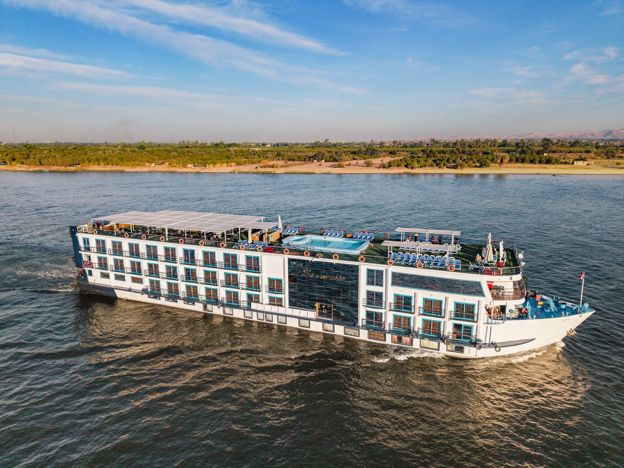 From Aswan: 4-Days 5-Star Nile Cruise with Guided Tours
