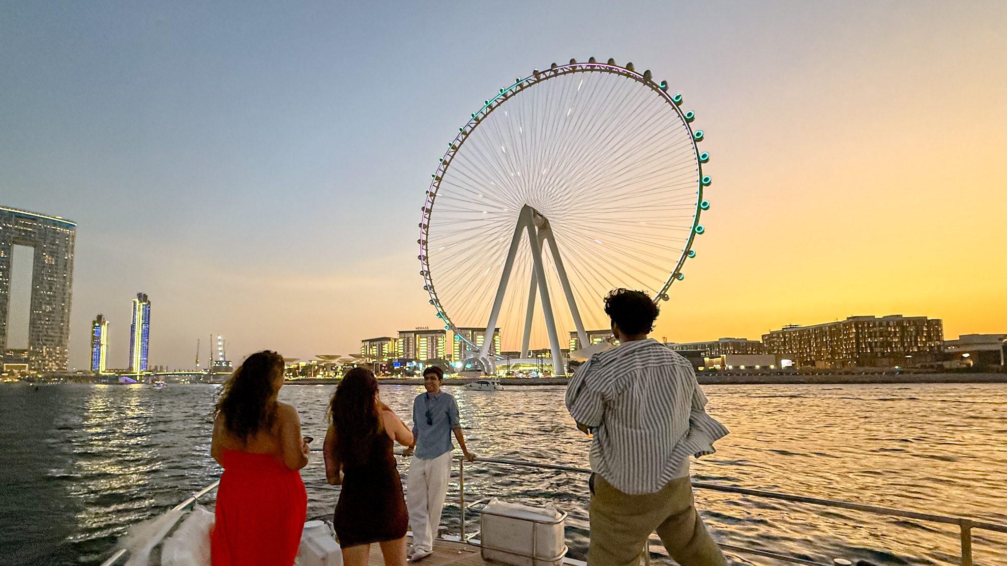 Dubai Marina Yacht Cruise with Ain Dubai Entry Ticket