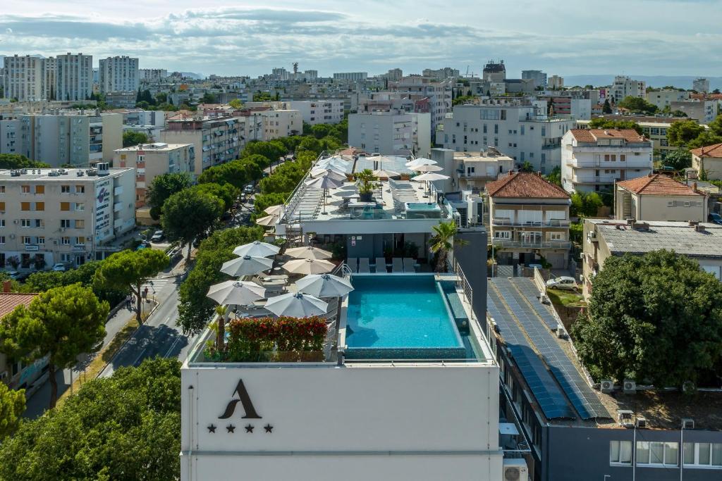 Art Hotel&Art Annex building