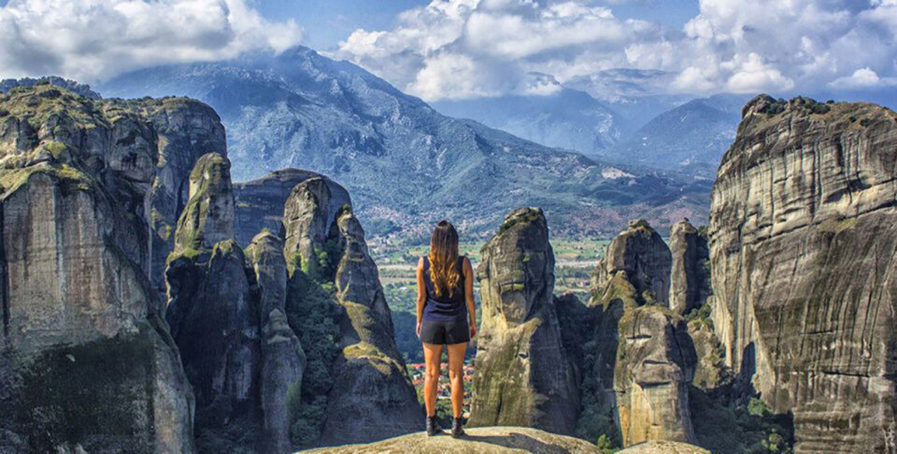 Meteora Thrones - Travel Center