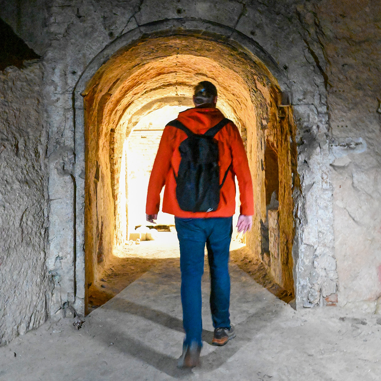 Darko tourist guide