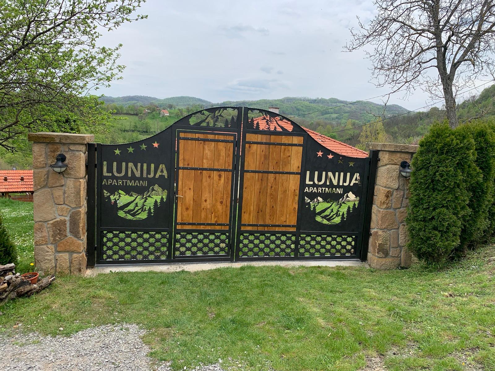Apartmani Lunija