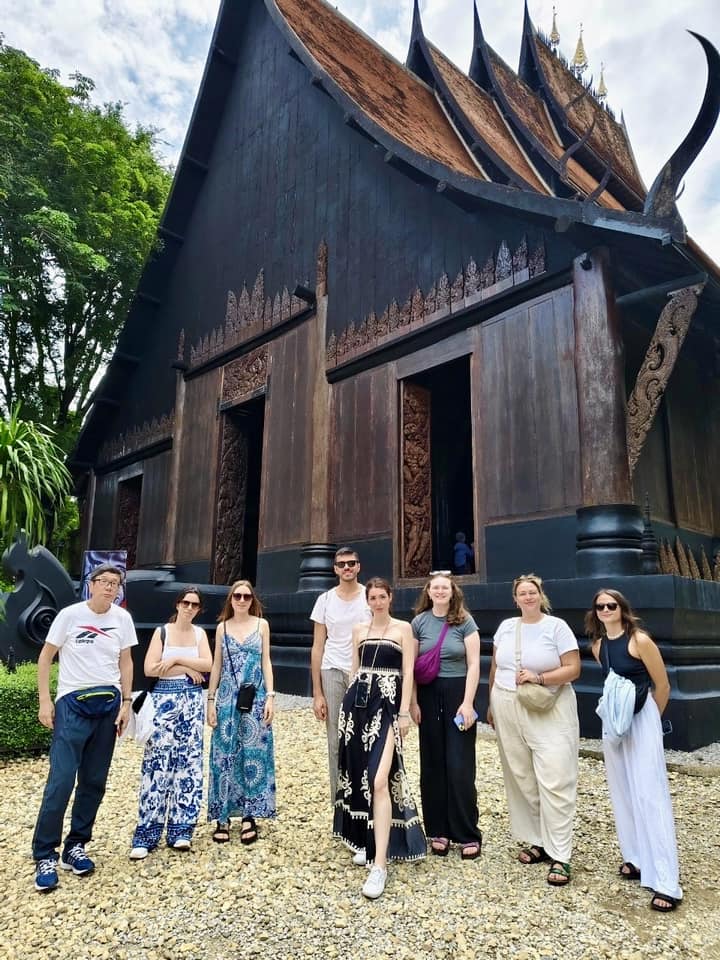 Chiang Rai: Guided Full-Day Highlights with Buffet Lunch
