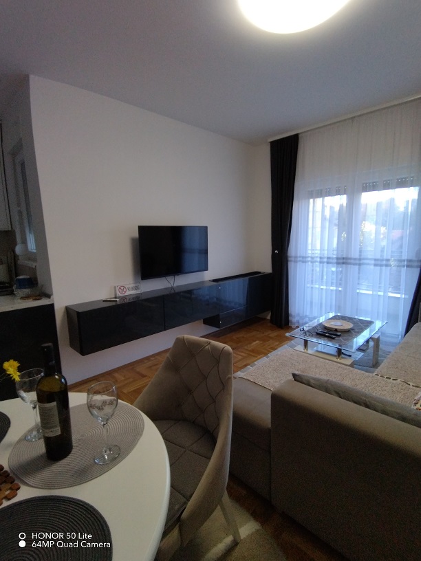 Splendid J&R apartment