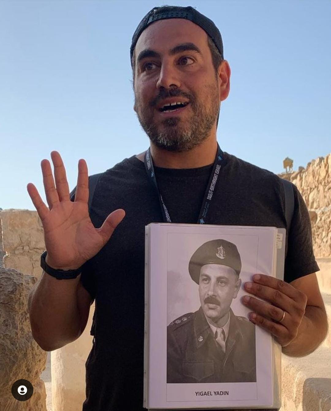 Dan Tour Guide