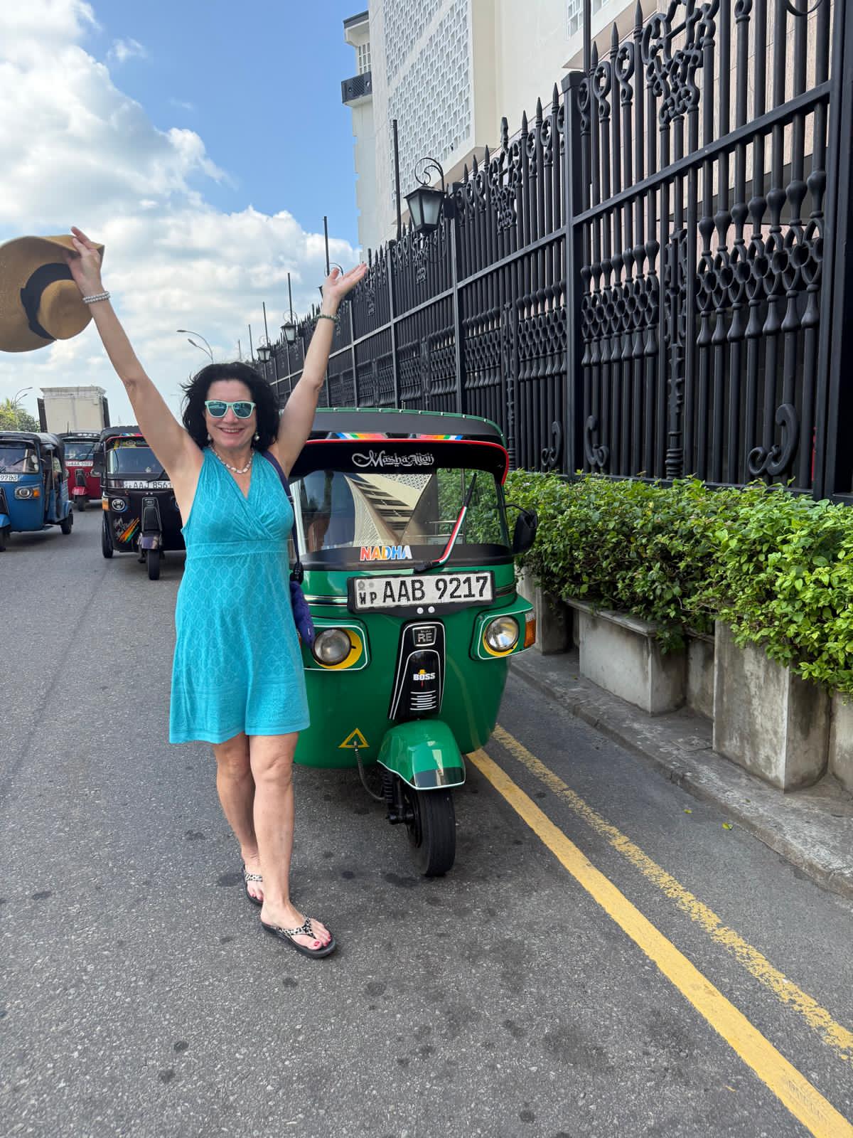 Colombo Tuk Tuk Escapes